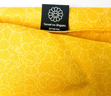 Load image into Gallery viewer, DOB-Kun Yellow Figure Box Set (Hand-embellished + Signed) Sculpture Takashi Murakami