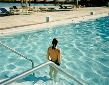 Load image into Gallery viewer, Ginger Shore, Causeway Inn, Tampa, Florida, November 17 Print Stephen Shore