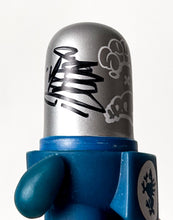 Load image into Gallery viewer, 'No Skool' Thundermutt Designer Toy (Signed) Vinyl Figure SEEN