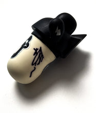 Load image into Gallery viewer, Thundermutt Designer Toy & Mini-Print (Signed & Doodled) Vinyl Figure Tristan Eaton