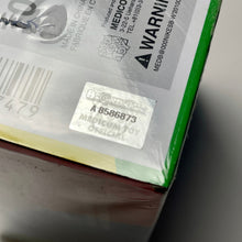 Load image into Gallery viewer, BEARBRICK Nike SB White (400% + 100%) Vinyl Figure Be@rbrick