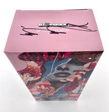 Load image into Gallery viewer, BEARBRICK Tristan Eaton DesignerCon Exclusive 400% (hand-signed) Vinyl Figure Tristan Eaton