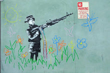 Load image into Gallery viewer, Crayon Shooter Polystone Sculpture Vinyl Figure Banksy