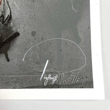 Load image into Gallery viewer, Heavy Crown Print Prefab77