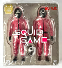 Load image into Gallery viewer, Squid Game - Masked Guards (Limited Edition) Vinyl Figure Squid Game x Fwen Club
