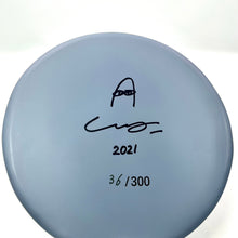 Load image into Gallery viewer, Waiting For Luv Vinyl Figure Ryan Travis Christian