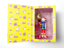 Load image into Gallery viewer, Hello Kitty - Nostalgic Vinyl Figure Candie Bolton

