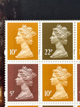 Load image into Gallery viewer, Queens Head Stamp Set (9 Stamps) Media Banksy
