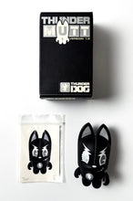 Load image into Gallery viewer, Thundermutt Designer Toy &amp; Mini-Print (Signed &amp; Doodled) Vinyl Figure Tristan Eaton
