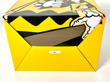 Load image into Gallery viewer, Creepy Brown (Charlie Brown) Vinyl Figure Cote Escriva
